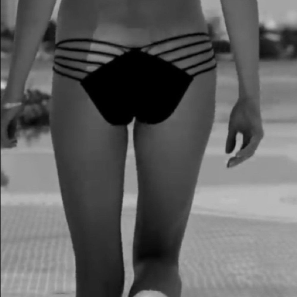 VS bottoms BLACK
